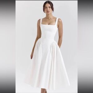 House of CB White Sleeveless Dress